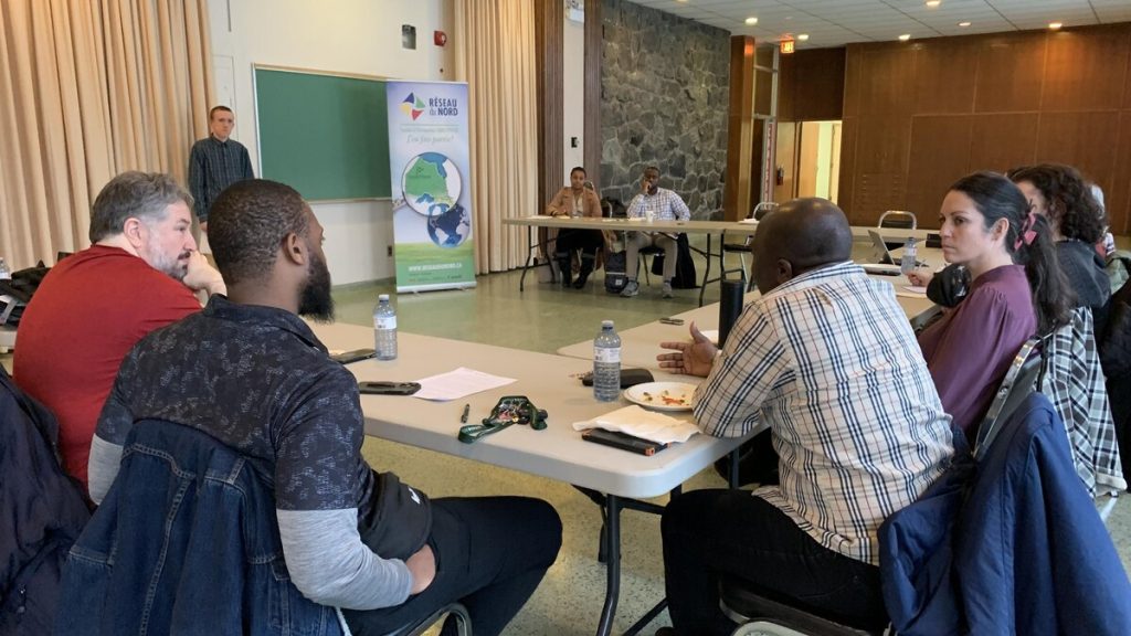 Le contact personnel pour mieux rejoindre les francophones, dont les nouveaux arrivants